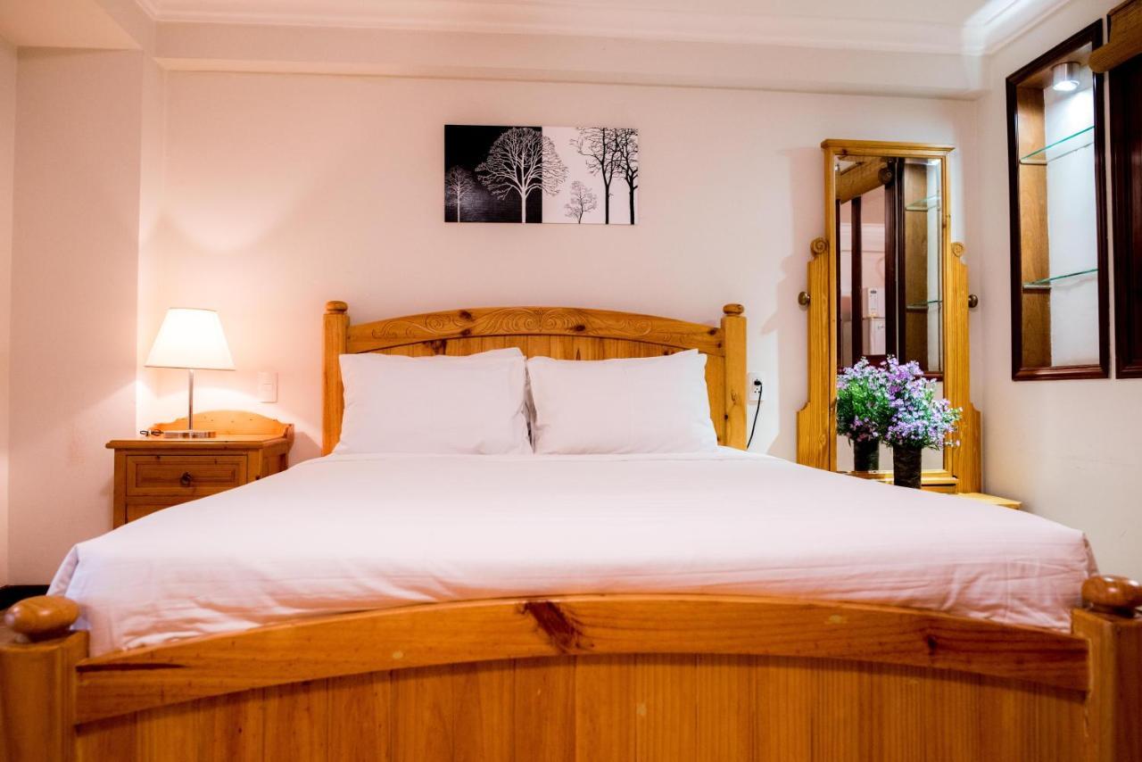 Ba Tra House Hotel Хошимин Екстериор снимка
